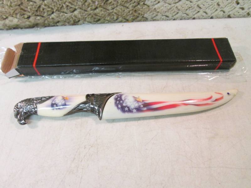 lot 157 image: 13 Patriotic Eagle Knife with Scab...
