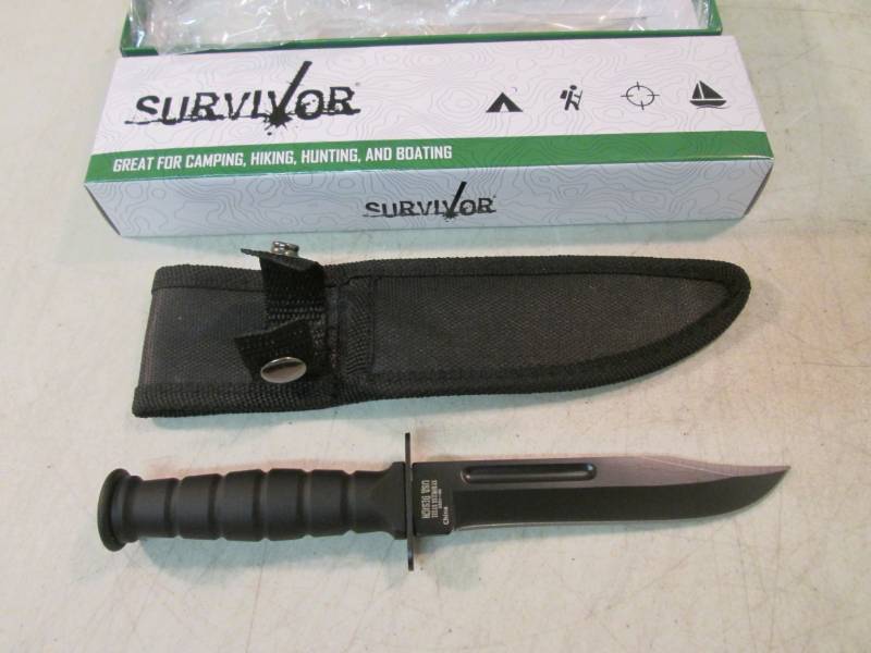 lot 159 image: 7 12 Survivor Fixed Blade Knife w...
