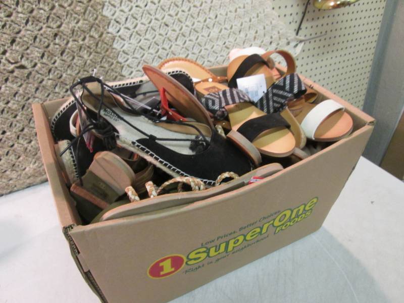 lot 167 image: Box Full of Assorted Shoes Various ...