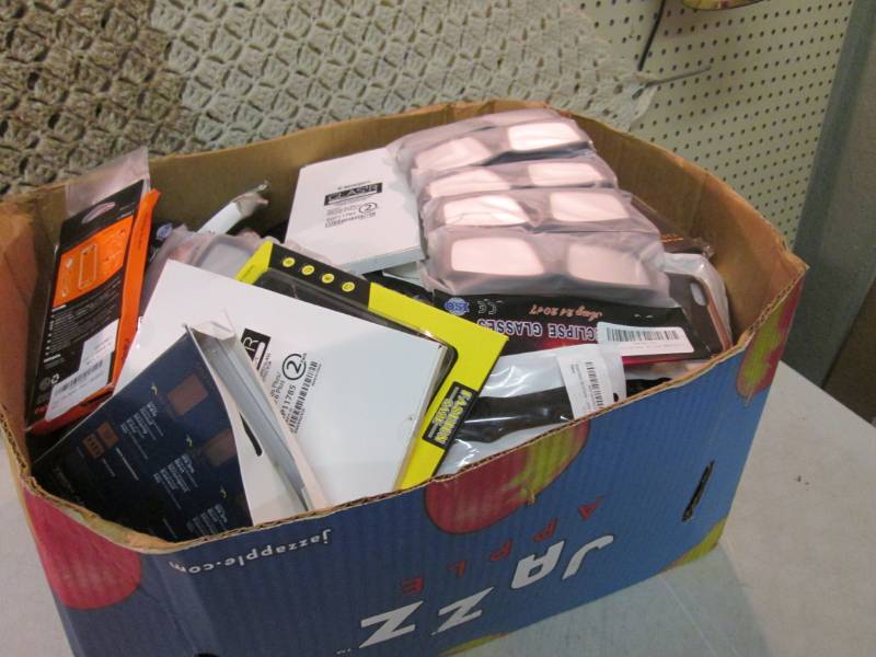 lot 171 image: Box Full Of Misc  RMT...