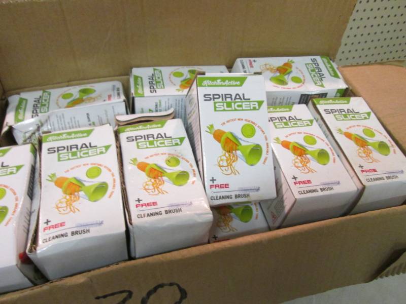 lot 178 image: Lot of 27 Spiral Slicers  A-3...