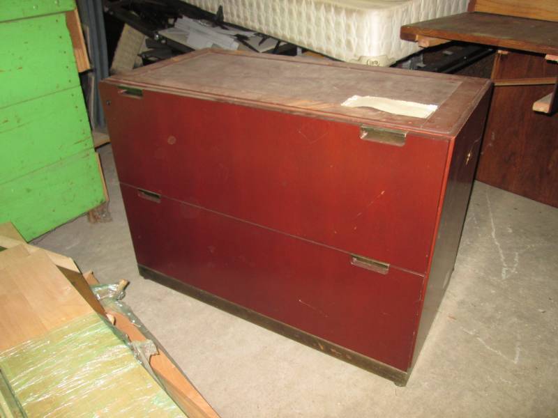 lot 211 image: Wood 2 Drawer File Cabinet...