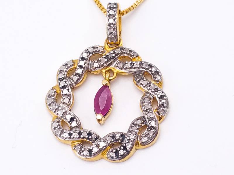 lot 53 image: Ladies Natural Ruby and Sterling Silver Estate Necklace