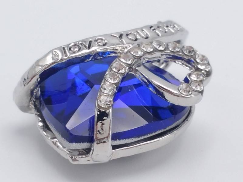 lot 54 image: Beautiful, Bright Blue Heart Shaped I Love You Forever Pendant