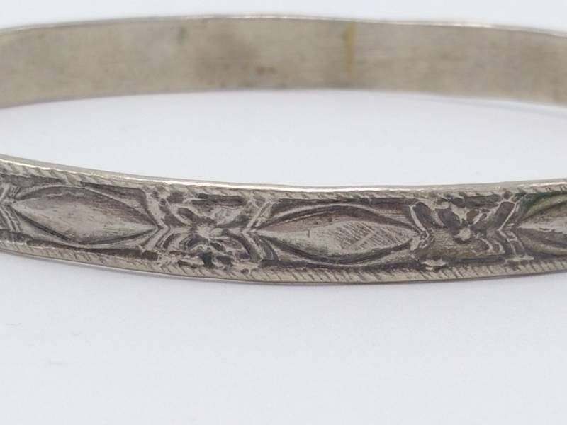 lot 56 image: Signed Taxco Sterling Silver Bangle Bracelet