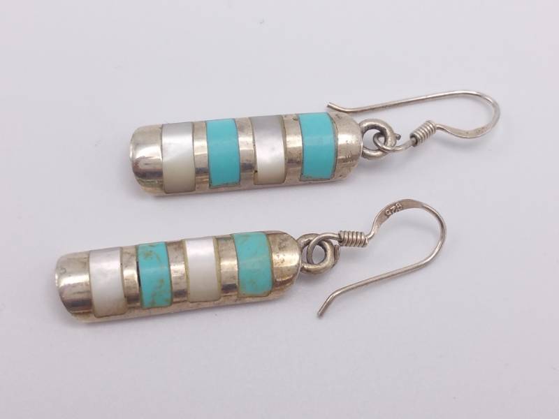 lot 60 image: Beautiful Inlaid Sterling Silver Estate Earrings