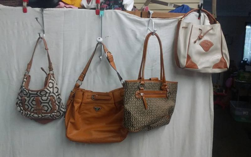 lot 11 image: 4-Hand Bags (1-Nine West)