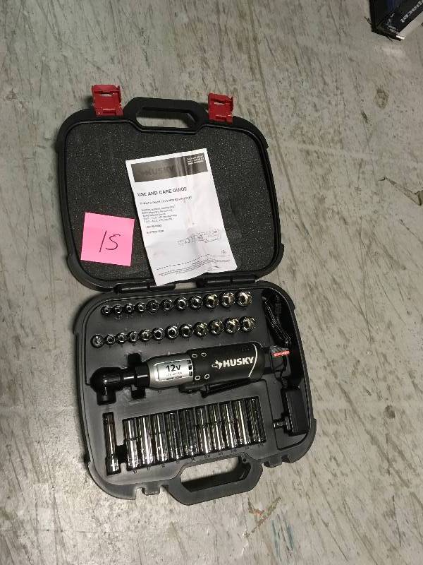 Husky 12 Volt Cordless Ratchet with 34 pc Socket Set in good condition