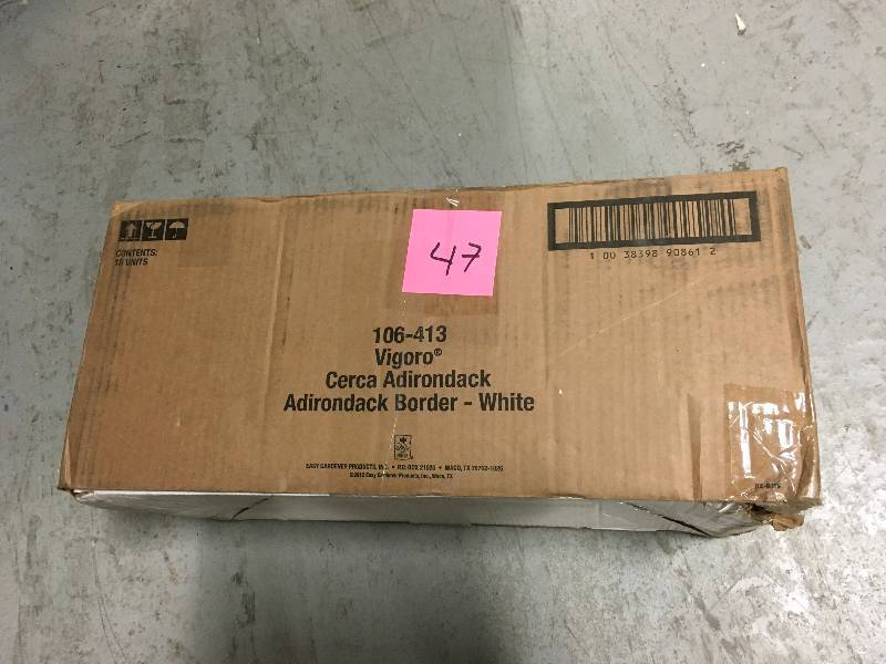 Vigoro 22 in. x 10 in. Plastic Adirondack Decorative Border Lawn Edging not used