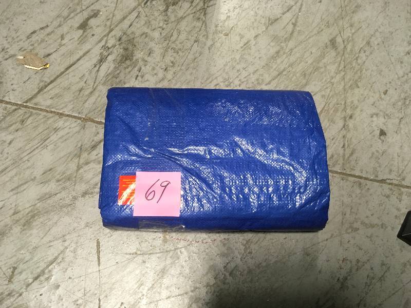 Everbilt 12 ft. x 16 ft. Blue Medium Duty Tarp in like new condition