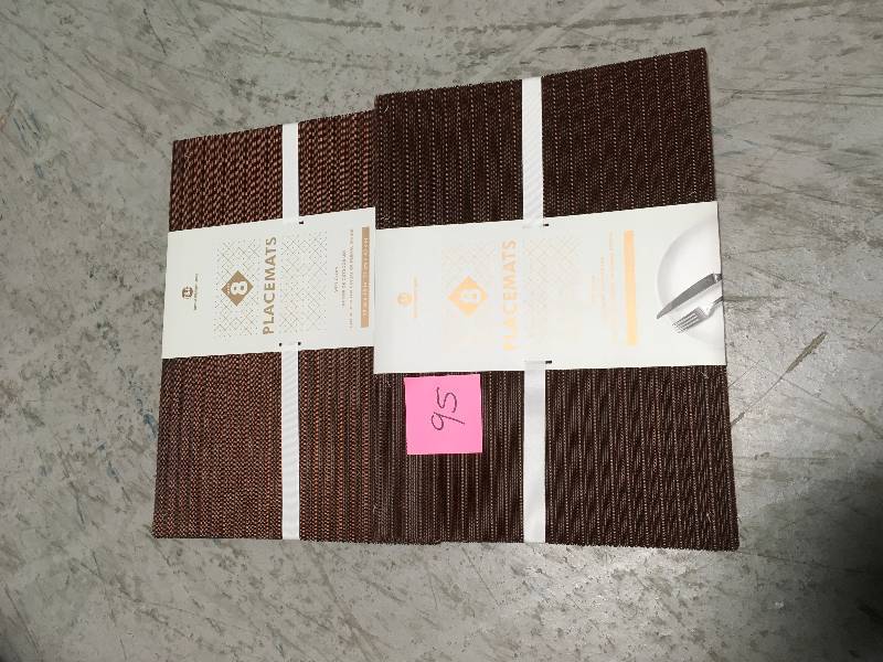 Set of 2 TOWN & COUNTRY LIVING PLACEMATS SET OF 8 Vilano Copper not used