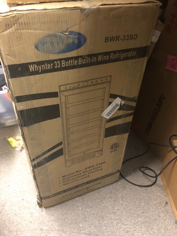 Whynter 33-Bottle Built-In Wine Refrigerator in Stainless Steel in good conditions retail $540