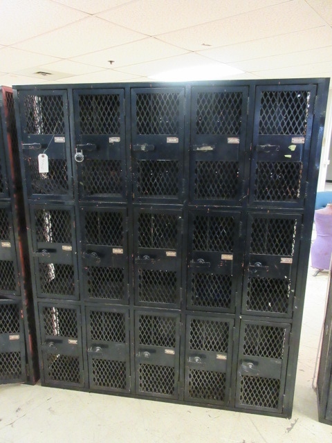 lot 103 image: 5 BANK CAGE STYLE STEEL LOCKERS
