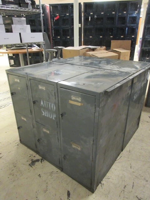 lot 113 image: 3 BANK METAL LOCKER UNITS