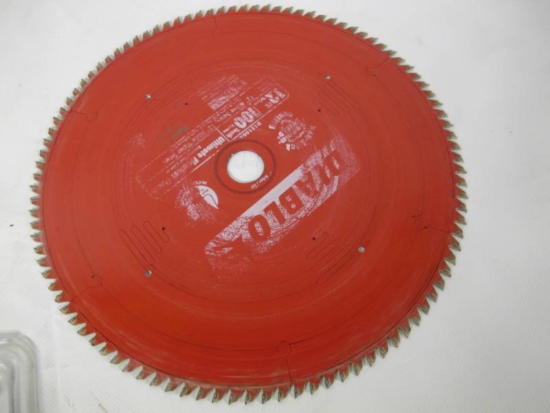 lot 38 image: Diablo 12 in. x 100-Teeth Ultimate Polished Finish Saw Blade - USED