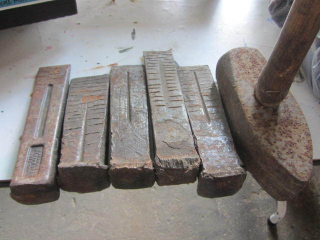 Splitting Maul, Wedges
