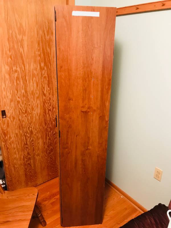 lot 11 image: Sewing  Storage  Cabinet