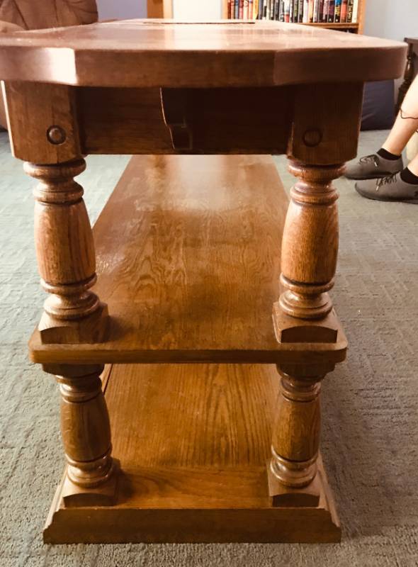 lot 23 image: Planter  Coffee Table