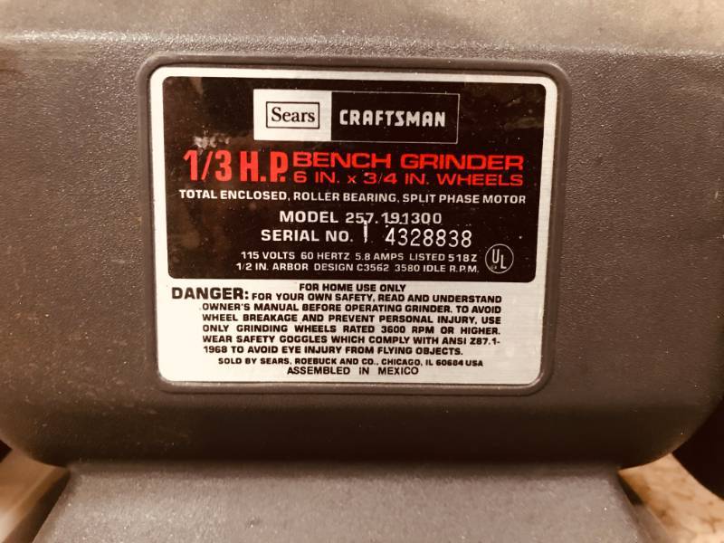 lot 47 image: Craftsman Bench Grinder