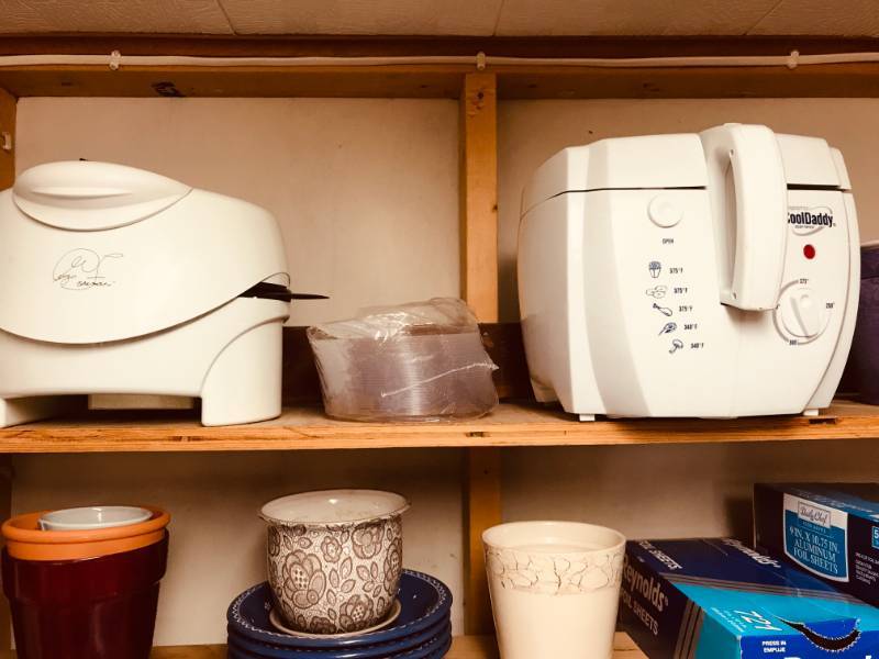 lot 95 image: TOP (2) Shelves of Rival Crock  George Foreman  Cool Daddy  Electric Fry Pans Etc.