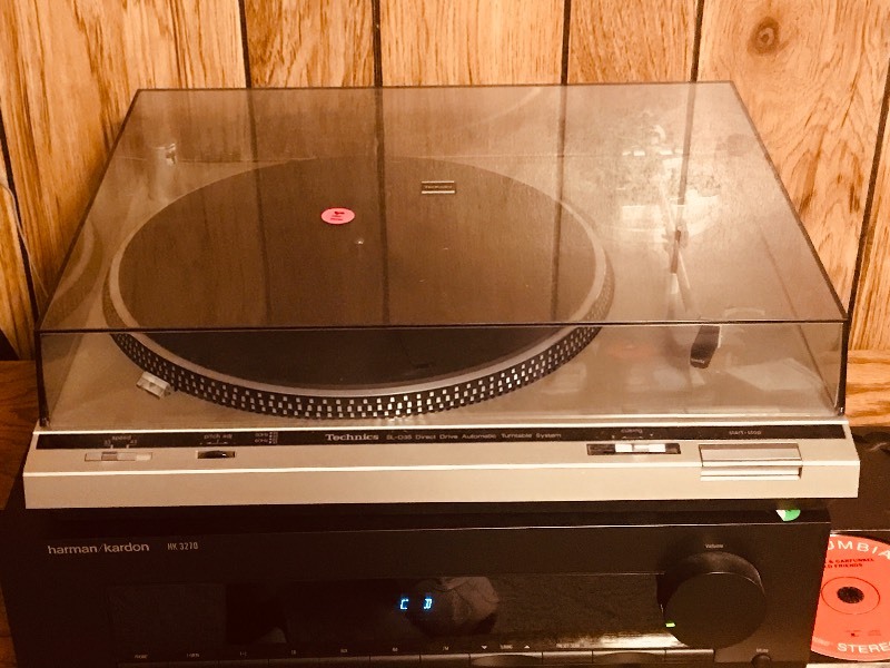 lot 118 image: Technics Turn Table SL-D35