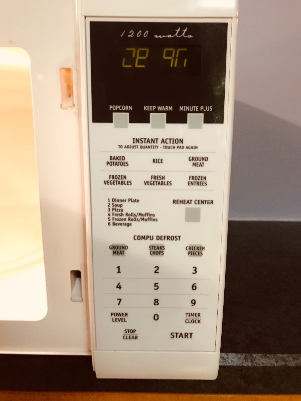 lot 202 image: Sharp Carousel Microwave