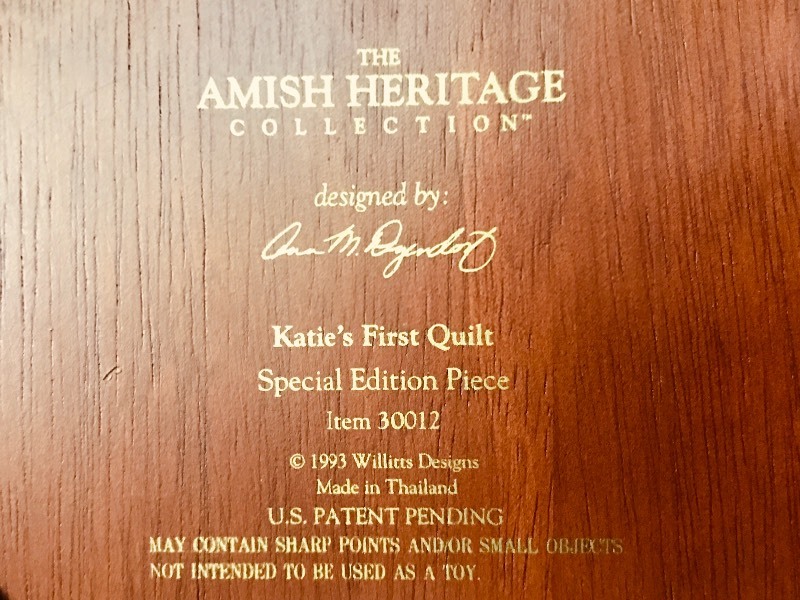 lot 210 image: Amish Heritage Collection Set