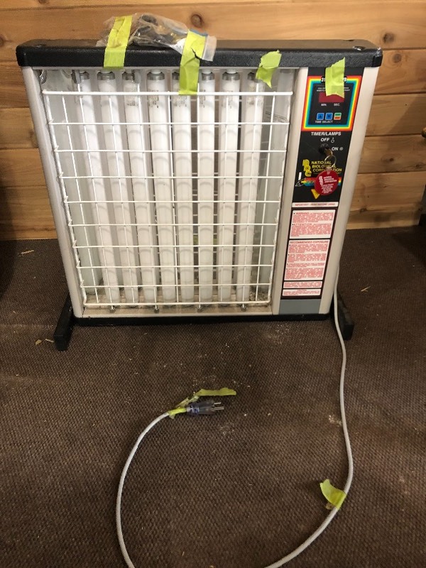 lot 19 image: National Biological Corporation Panosol II 2 Foot Home Phototherapy Unit - For Treatment Of Psoriasis, Vitiligo and Other Skin Diseases Using Narrowband UVB Light In The Privacy Of Your Own Home Working Condition