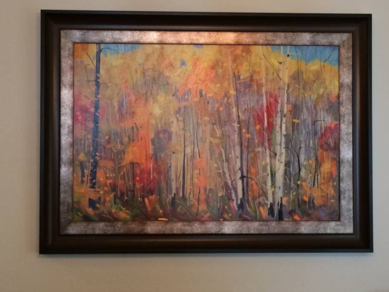 lot 3 image: VIBRANT FOREST ABSTRACT NAMED DISCO BY WALL TREASURES 35X45 MADE IN AMERICA - LIKE NEW CONDITION