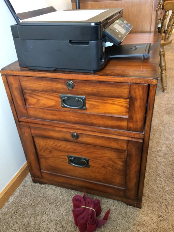 lot 21 image: GORGEOUS WOOD 2 DRAWER FILING CABINET - BOTTOM DRAWER CAN DO LEGAL SIZE PAPER - EXCELLENT CONDITION - NO KEY