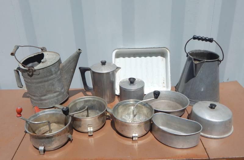 lot 46 image: Lot of Vintage Metal Water Buckets, Food Mills and Other Metal Housewares