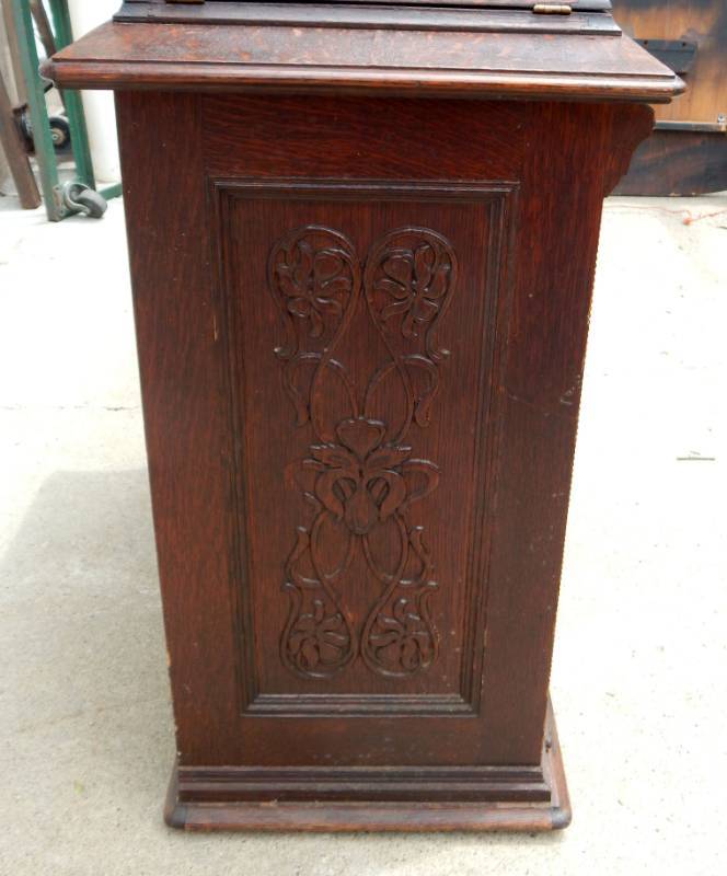 Unusual 1906 antique SINGER Treadle Sewing Machine | Oak cabinet | Art  Nouveau cast iron stand