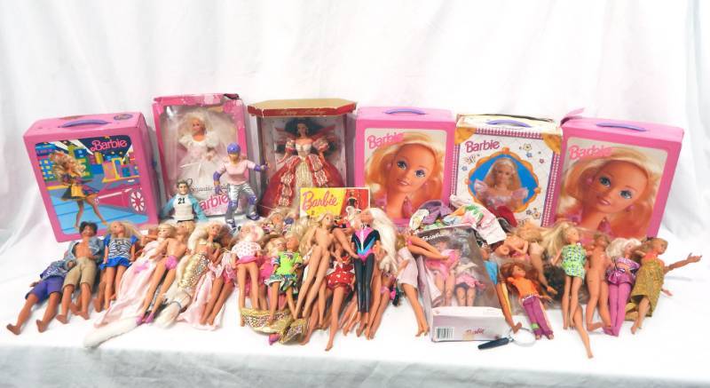 lot 102 image: Huge Lot of Vintage Barbie and Ken Dolls and Other Action Figures