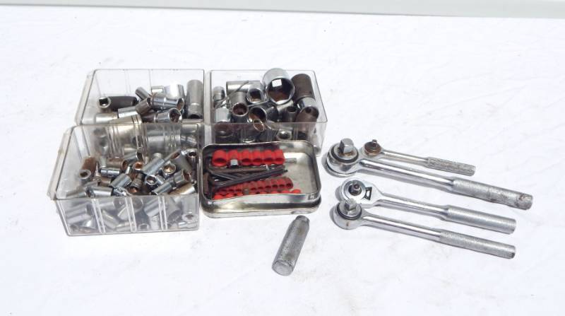lot 109 image: Lot of Sockets and Socket Wrenches