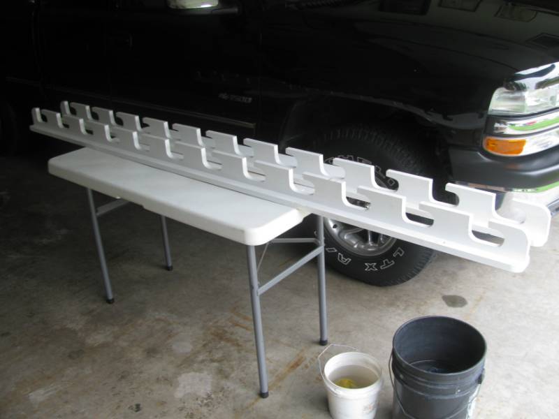 lot 16 image: Fishing Rod Holders #27