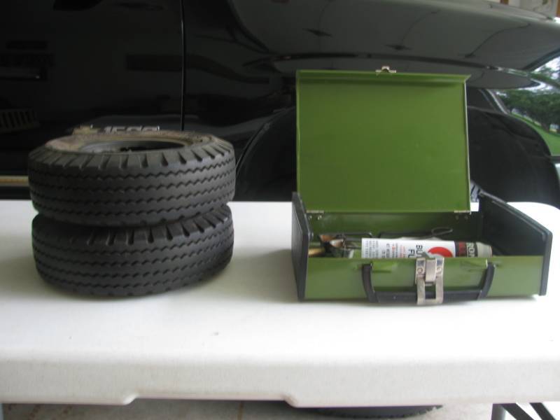 lot 23 image: Cart Tires & Propane Torch # 37