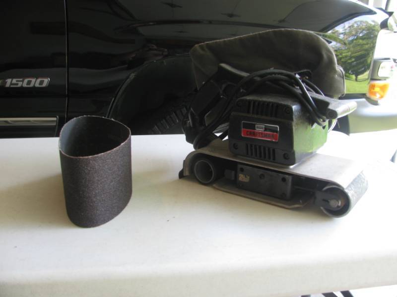 lot 29 image: Craftsmen Belt Sander # 43
