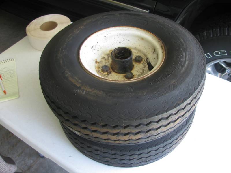 lot 34 image: Trailer Spares # 49