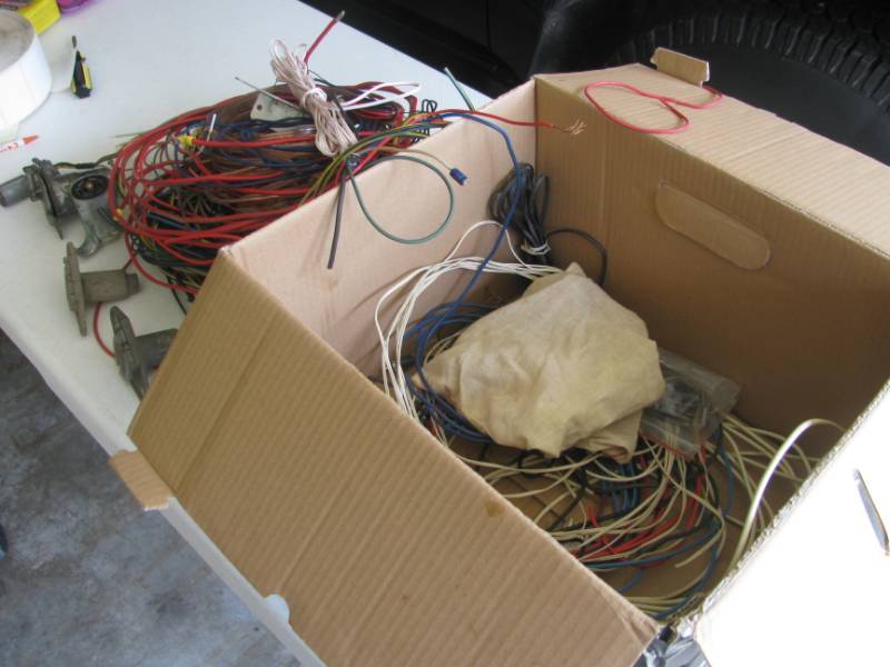 lot 39 image: Trailer Lights & Wiring # 54