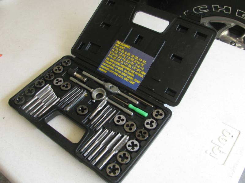 lot 43 image: Tap & Die Set # 58