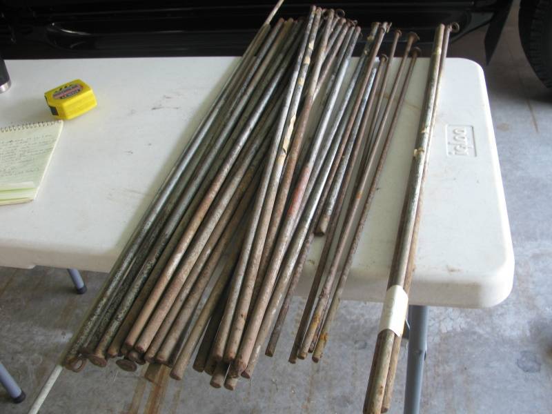 lot 66 image: Steel Rods 12 x 3 # 83