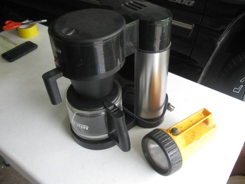 lot 152 image: Bunn Coffee Maker