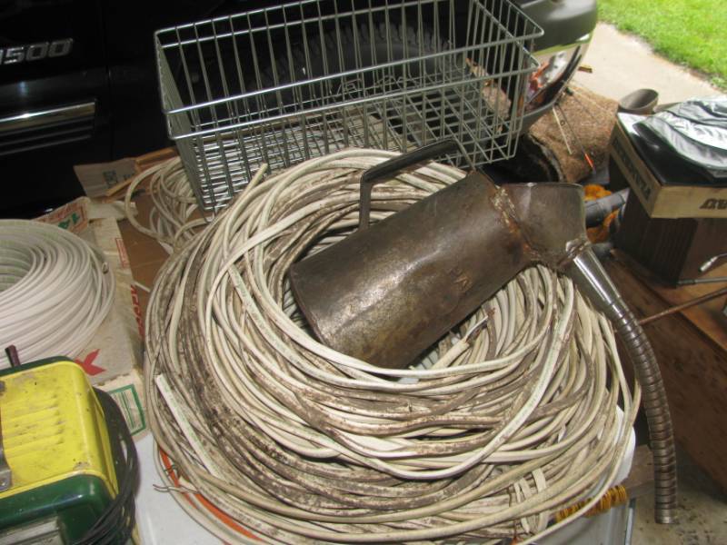 lot 160 image: Electrical Wire # 171