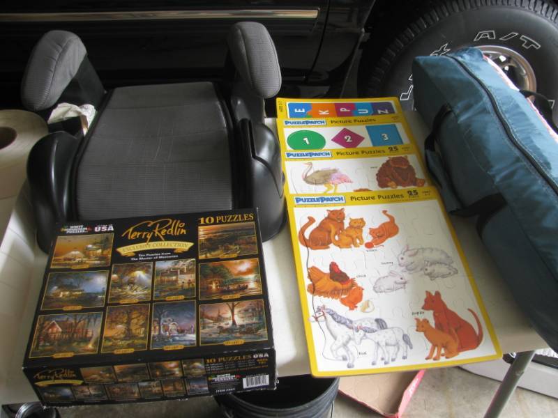 lot 185 image: Car Booster Seat, Tent, Puzzles #198