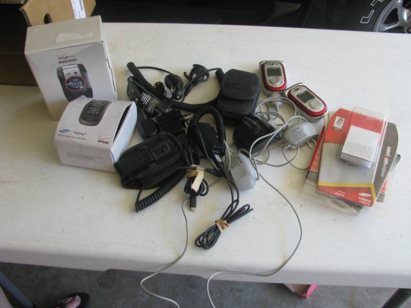 lot 202 image: Block & Tackle, Emergency Kit, #215,216