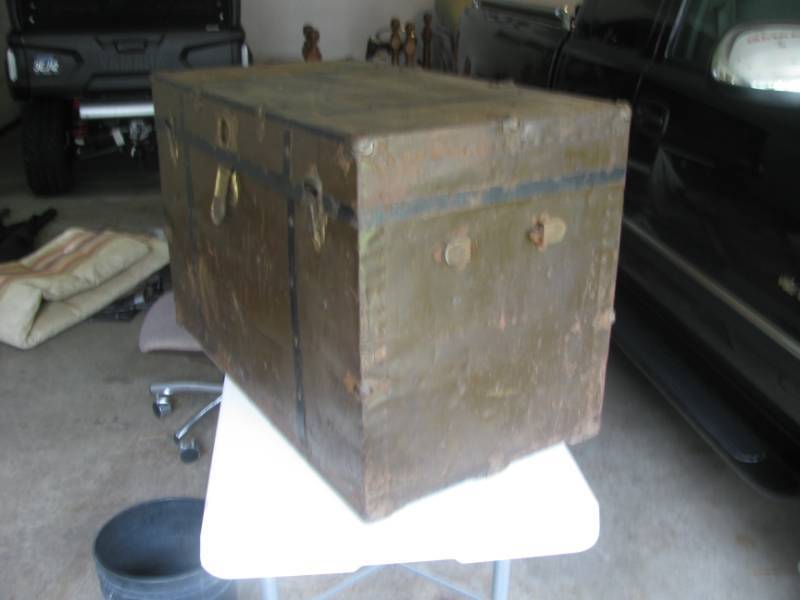 lot 205 image: Antique Travel Trunk