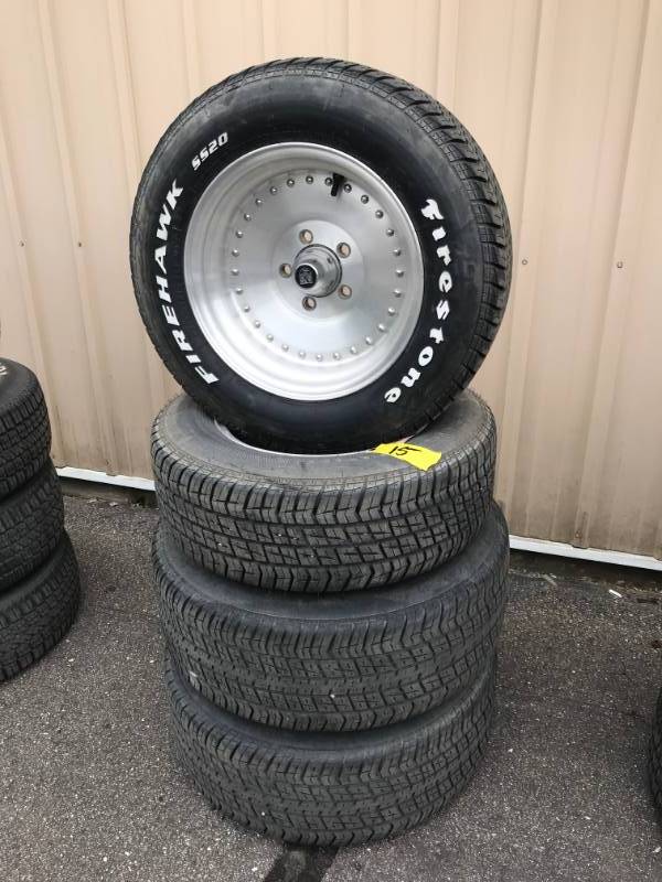 lot 15 image: Lot of (4) Centerline Rims