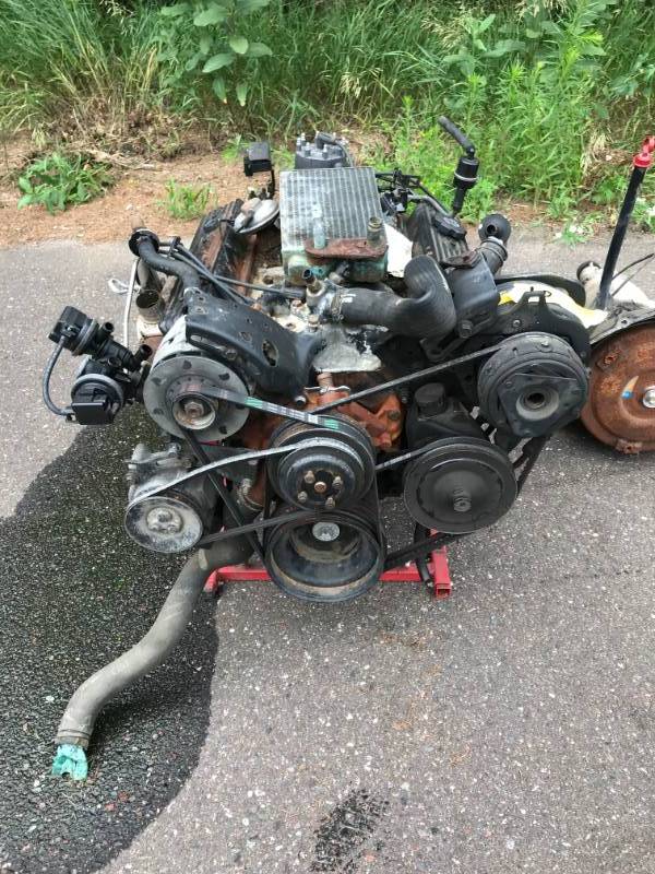 lot 60 image: 305 Engine - Approx 90,000 Miles - Ran Great