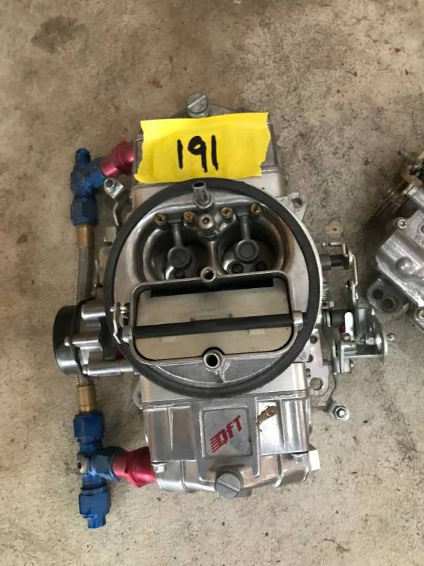 lot 191 image: Quick Fuel Carb - Like NEW