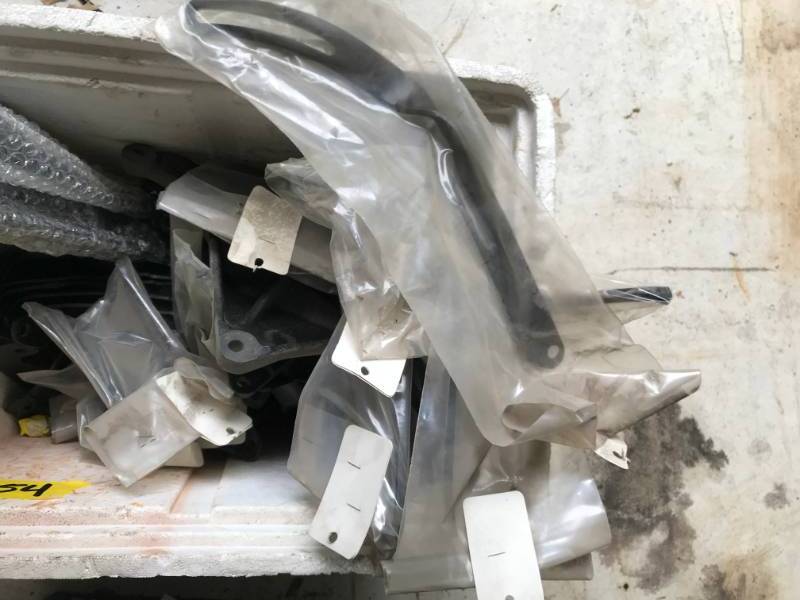 lot 254 image: Large lot of Engine Brackets - PS Brackets - All GM - Most NEW